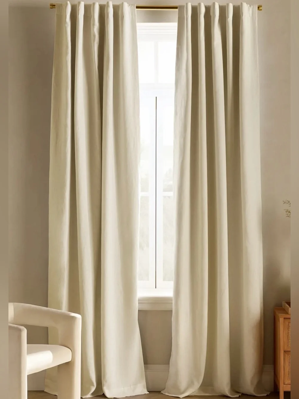 NWOT Quince European Linen Room Darkening Curtain - Single, 48 X 108 (Ivory)